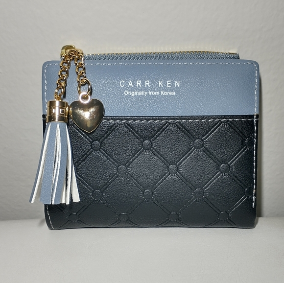 NWOT Tricolor Wallet with Tassel and Heart Charm - Picture 11 of 11